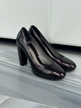 Theory Women's Heels Black Purple size 38 pumps
